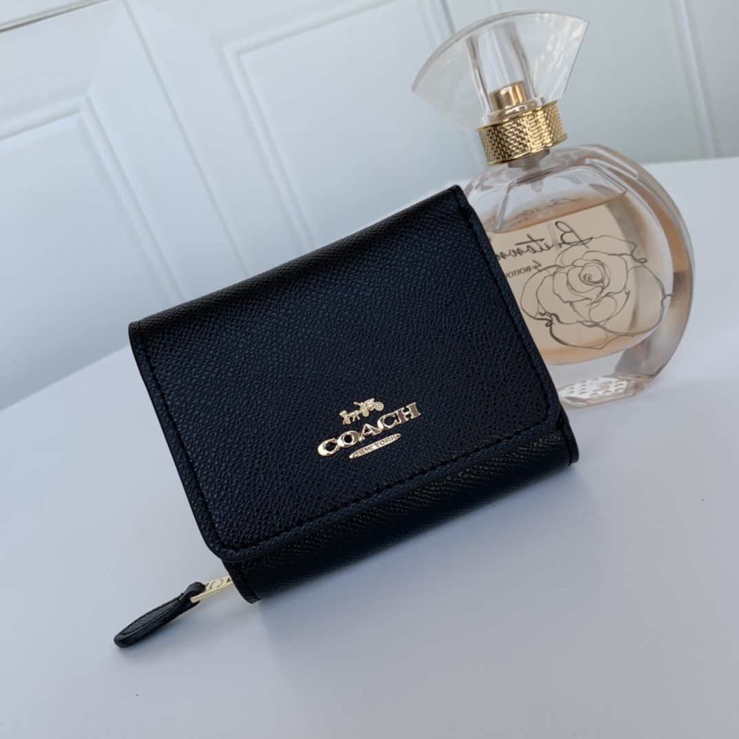 America Coach Wallet